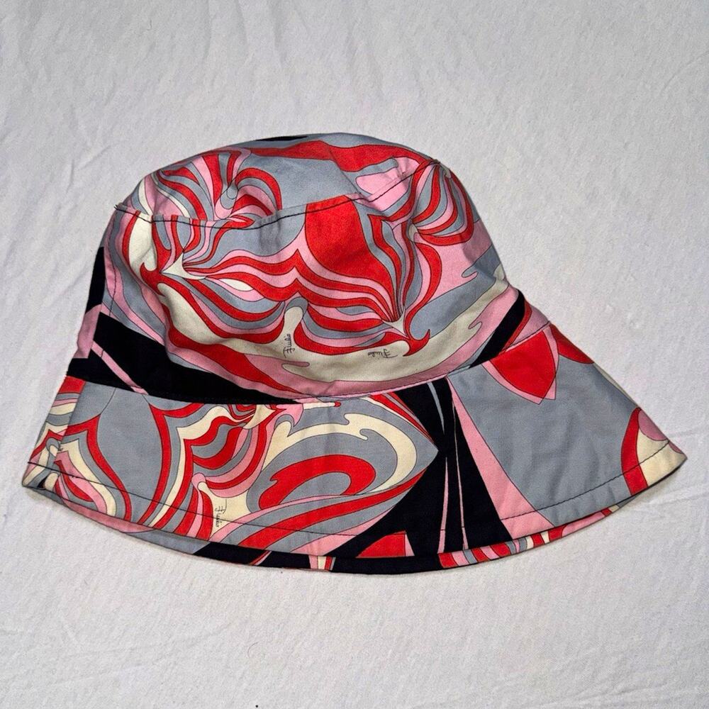Emilio Pucci Kid’s Silk Vintage Print Bucket Hat Size S Pink Red Gray Black